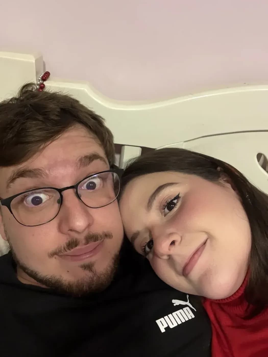 Foto de Giana e Pedro no album de memorias